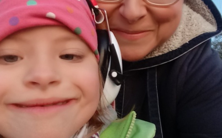 Zbiórka Proszę, pomóż mi mówić - zdjęcie główne