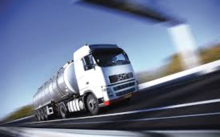 Zbiórka Na prawo jazdy kat "E" Przyczepy - zdjęcie główne