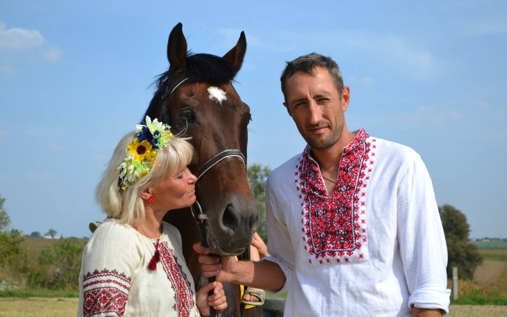 Zbiórka Stajnia mojej matki w Ukrainie - zdjęcie główne