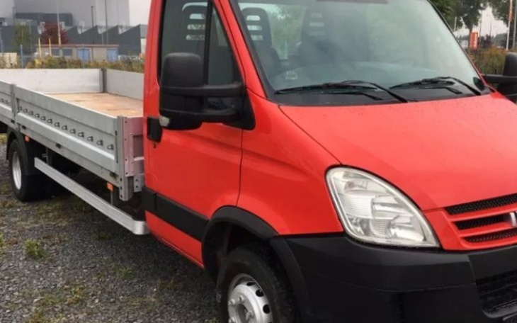 Zbiórka Samochód do zbierania złomu - zdjęcie główne