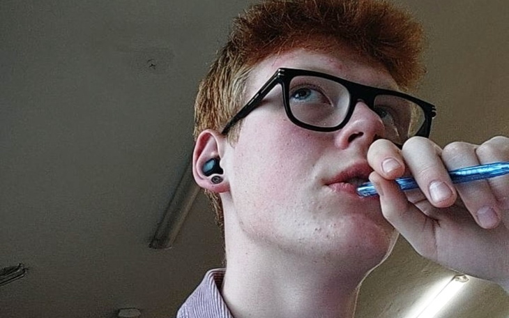 Zbiórka Pomocy potrzebuję kasy na studia - zdjęcie główne