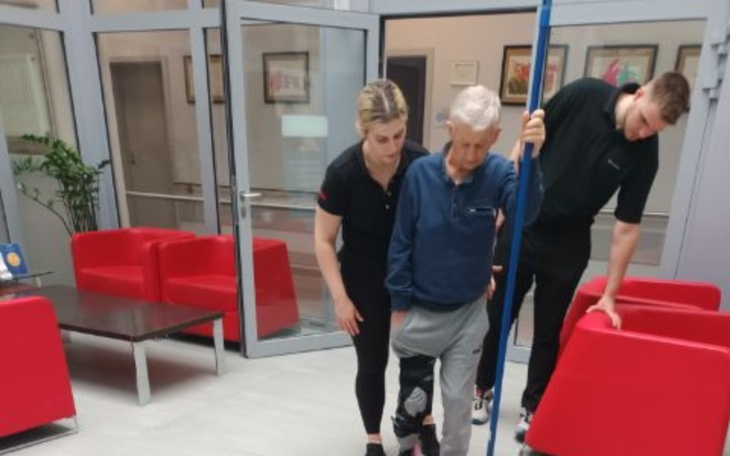 Zbiórka Rehabilitacja- rozległy udar - zdjęcie główne
