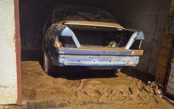 Zbiórka Na odbudowę MB124 - zdjęcie główne