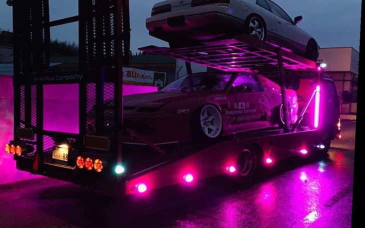 Zbiórka prezent urodzinowy 8483838 - zdjęcie główne