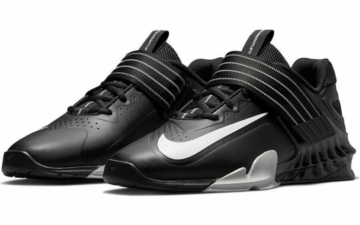 Zbiórka Buty ciężarowe. Rozwijanie pasji - zdjęcie główne