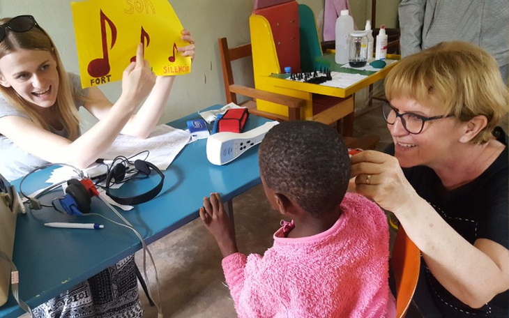 Zbiórka Protetyk słuchu w Afryce - zdjęcie główne