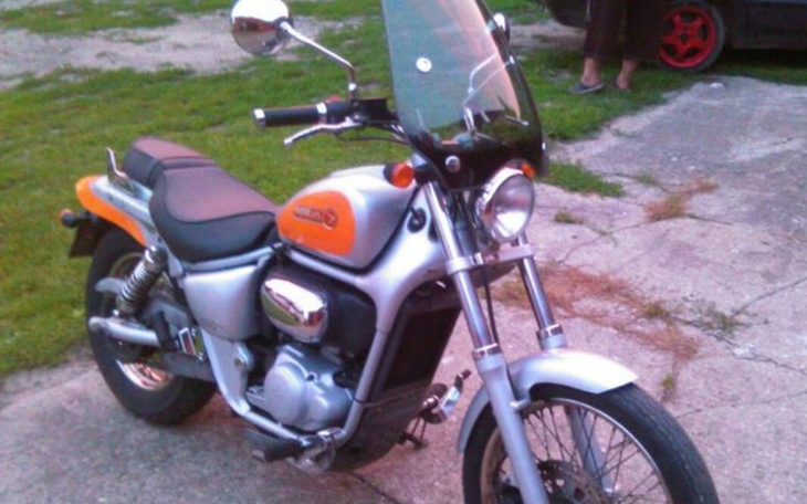 Zbiórka Aprilla Classic 125 - zdjęcie główne