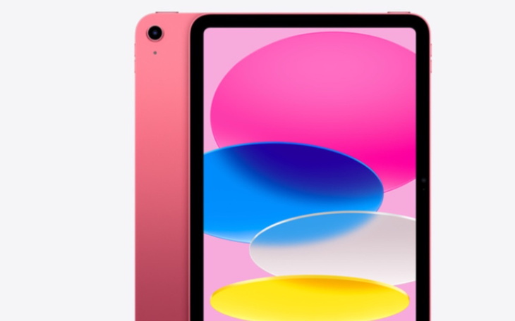 Nowoczesny tablet w kolorze różowym.