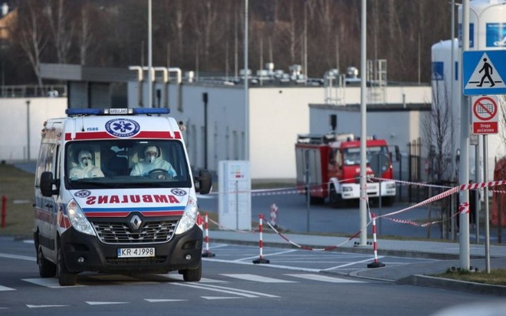 Zbiórka Na ratunek krakowskim szpitalom - zdjęcie główne