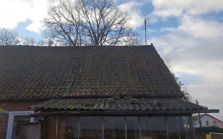 Zbiórka Zbiórka pieniędzy na dach - zdjęcie główne