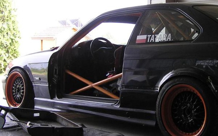 Zbiórka Pomocy remąt auta reanimacja - zdjęcie główne