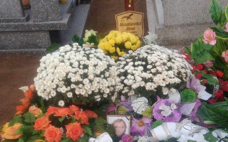 Zbiórka Na nagrobek dla mamy - zdjęcie główne