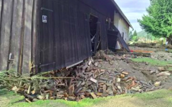 Zbiórka Pomoc po powodzi w Radochowie. - zdjęcie główne