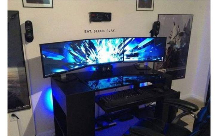 Zbiórka Stanowisko Komputerowe - zdjęcie główne