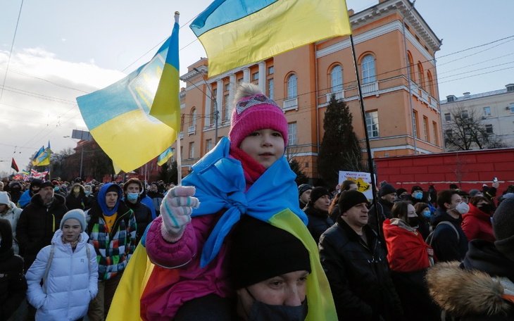 Zbiórka Apteczki, krótkofalówki, kaski - zdjęcie główne