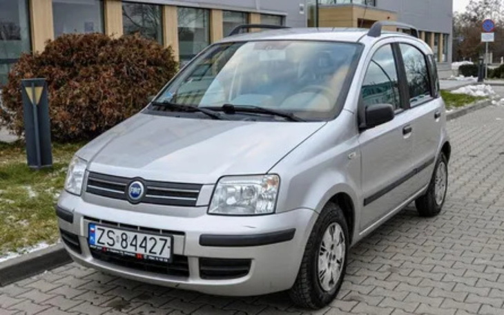 Zbiórka Na samochód osobowy fiat panda - zdjęcie główne