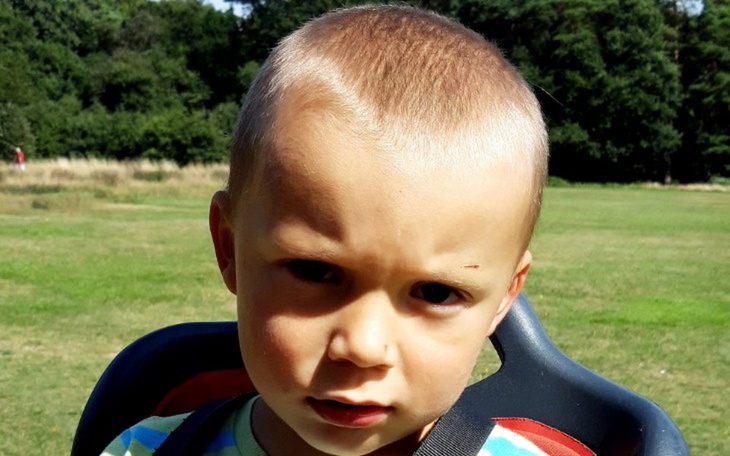 Zbiórka Leczenie i terapia Szymona. - zdjęcie główne