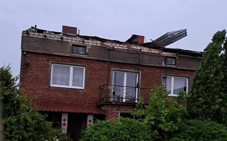 Zbiórka Na zerwany dach samotnej kobiety - zdjęcie główne