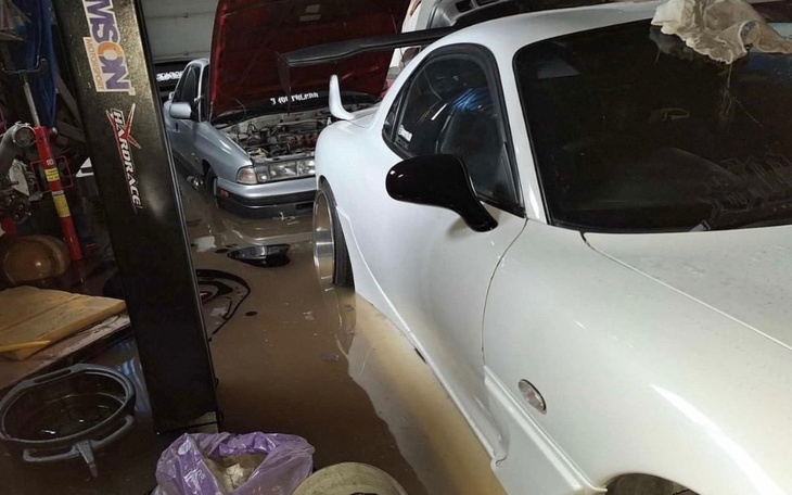 Zbiórka Powódź zalała nam halę. - zdjęcie główne