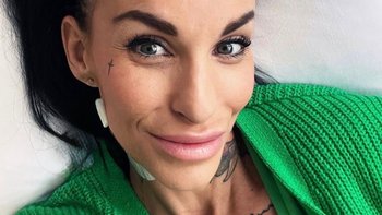 Zbiórka Pomóż Karinie stanąć na nogi !! - miniaturka zdjęcia