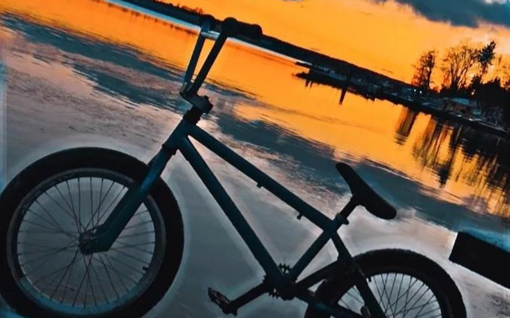 Zbiórka Rozwinięcie młodego rowerzysty - zdjęcie główne