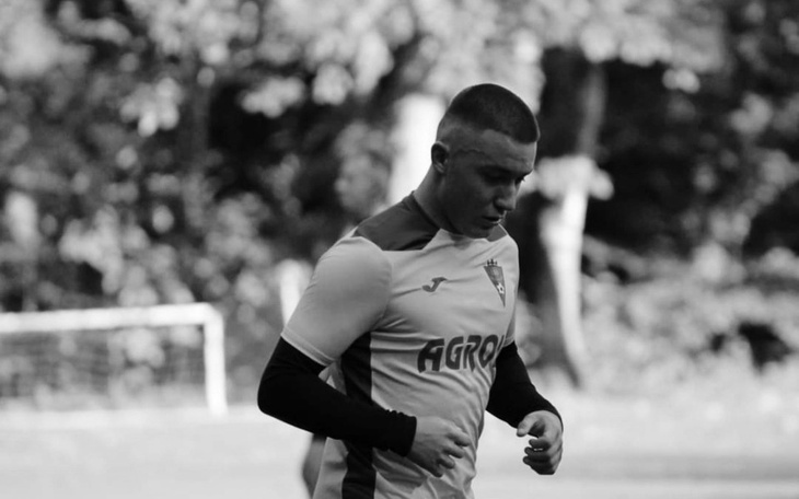 Zbiórka Ceremonia Pogrzebowa Huberta - zdjęcie główne