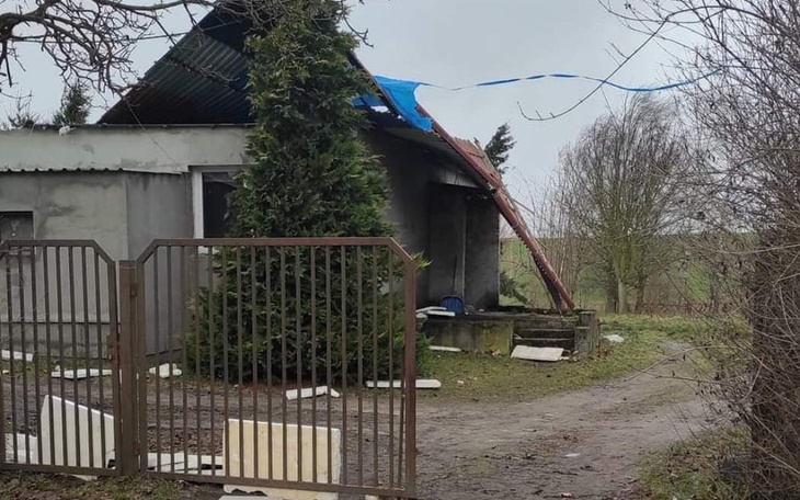 Zbiórka Zbieram na nowy dach dla rodziny - zdjęcie główne