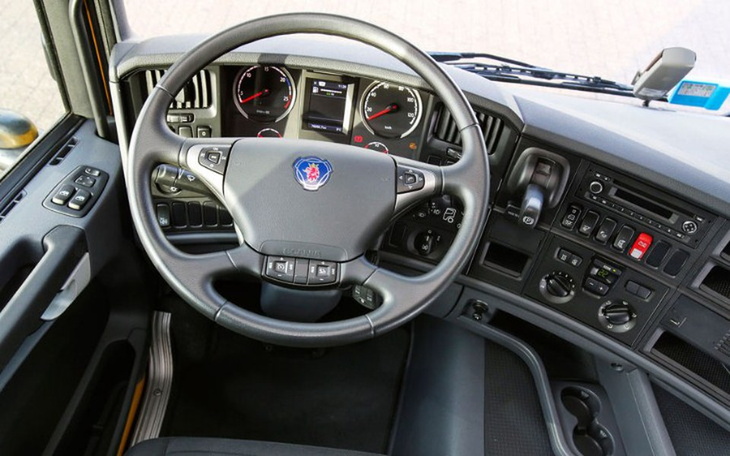 Zbiórka Wirtualny kokpit Scania R - zdjęcie główne