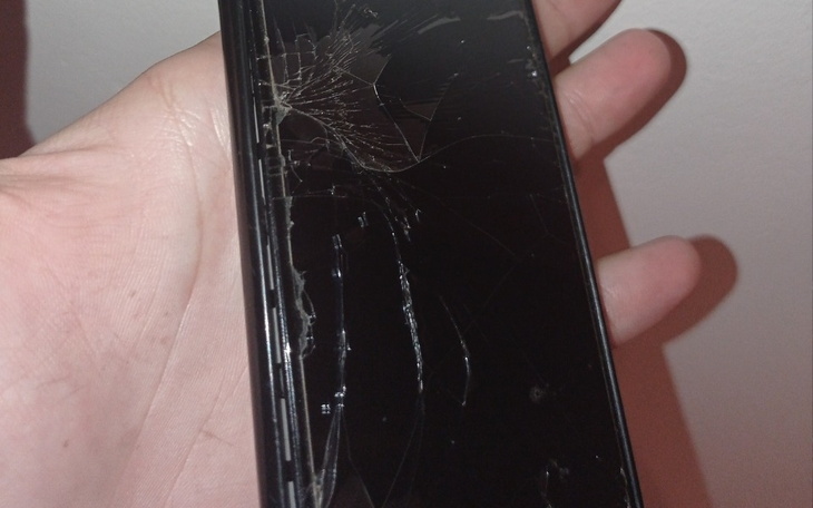 Zbiórka na naprawę wyświtlacza - zdjęcie główne