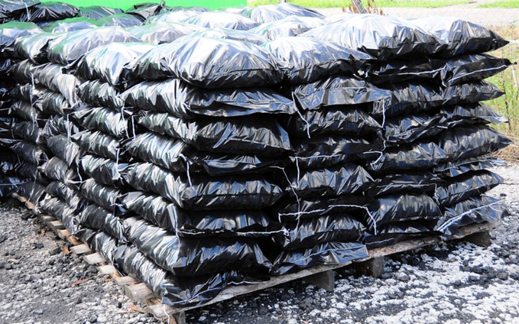 Zbiórka Węgiel na zimę samotnej matce - zdjęcie główne