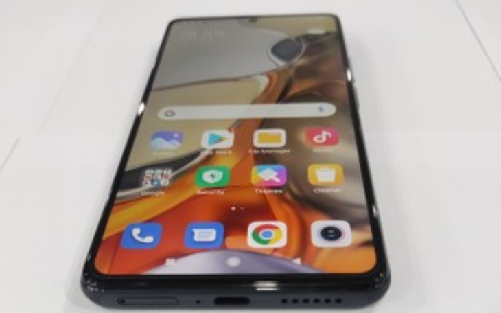 Zbiórka Telefon komorkowy - zdjęcie główne
