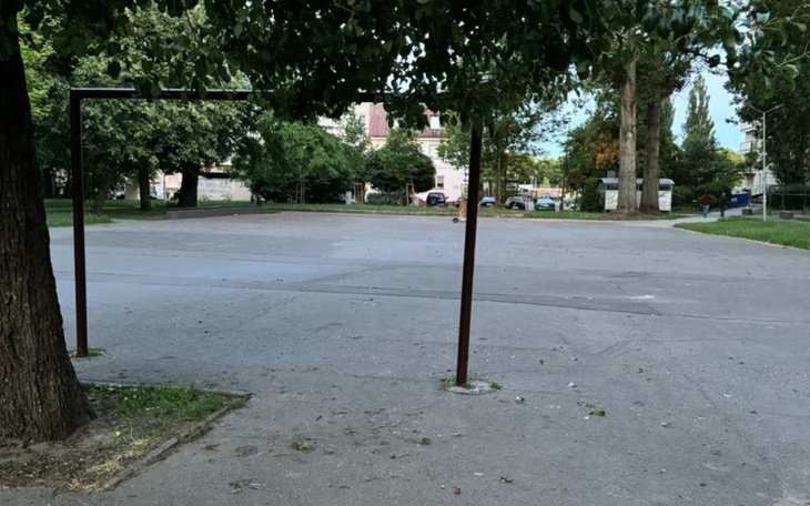 Zbiórka Bramki na boisko osiedlowe - zdjęcie główne