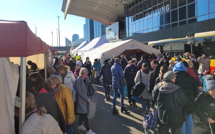 Zbiórka Dworce - dla uchodźców z Ukrainy - zdjęcie główne