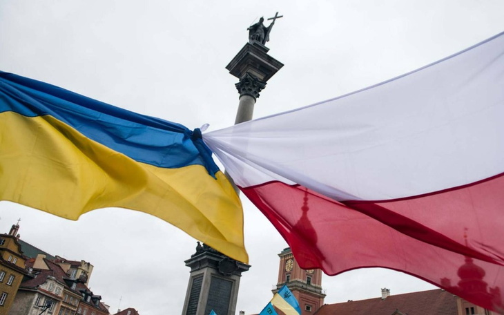 Zbiórka Pomoc dla rodziny z Ukrainy2 - zdjęcie główne