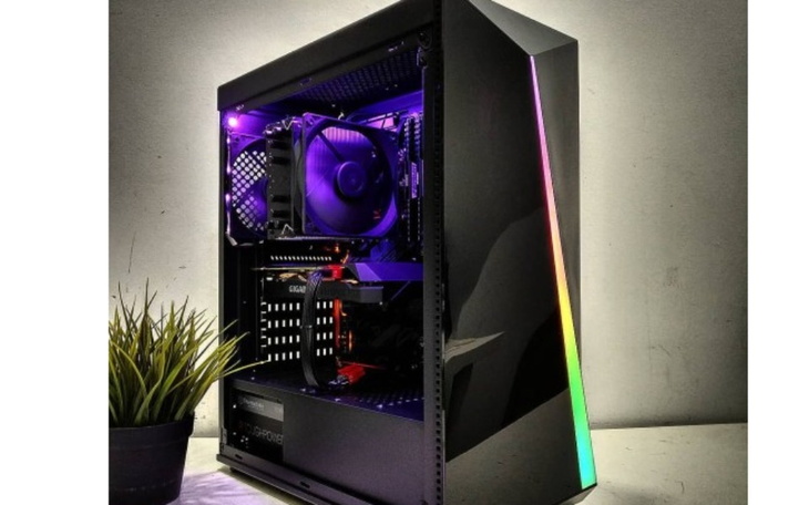 Zbiórka Prezent dla taty komputer - zdjęcie główne