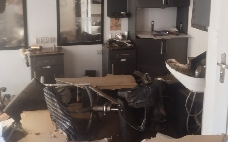 Zbiórka Pomoc dla zalanego salonu - zdjęcie główne