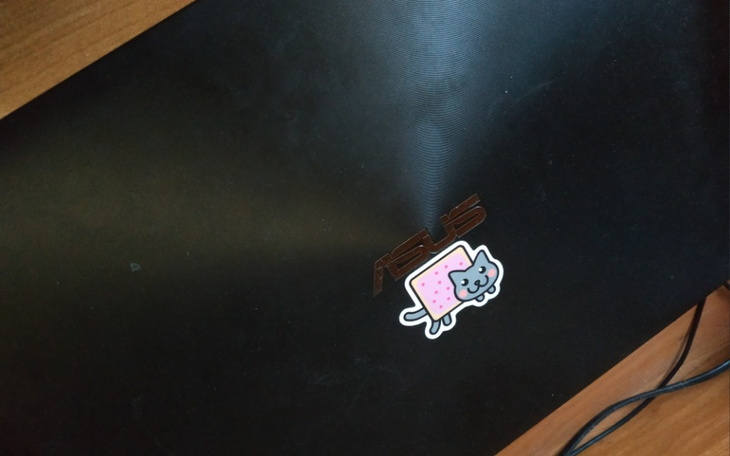 Zbiórka Na nowego laptopa dla mnie - zdjęcie główne