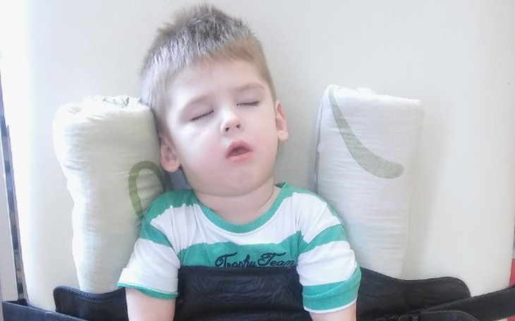 Zbiórka Leczenie i rehabilitacja Wiktora - zdjęcie główne