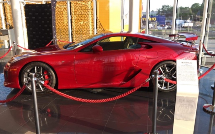 Zbiórka Zbiórka na Lexusa LFA - zdjęcie główne