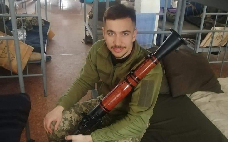 Zbiórka Oleg-kurier, żołnierz,zuch chłop - zdjęcie główne