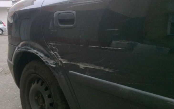 Zbiórka Naprawa lakieru samochodu - zdjęcie główne