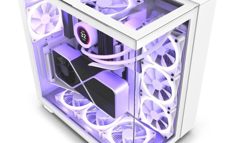 Nowoczesna obudowa komputera z podświetleniem LED.