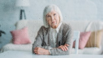 Zbiórka Parasol Energia Dla Seniora - miniaturka zdjęcia