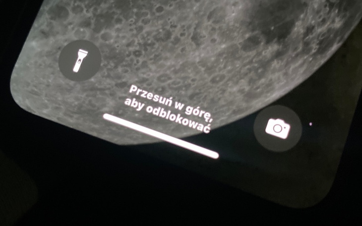 Zbiórka Na naprawę telefonu koleżanki - zdjęcie główne