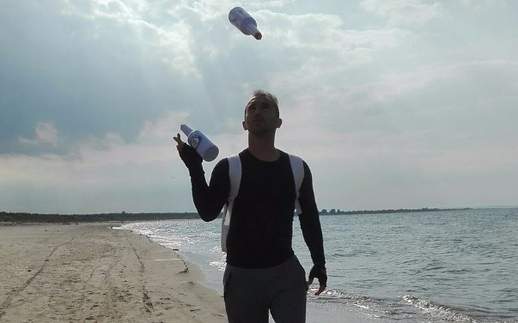 Zbiórka Żonglując wybrzeżem dla dzieci - zdjęcie główne