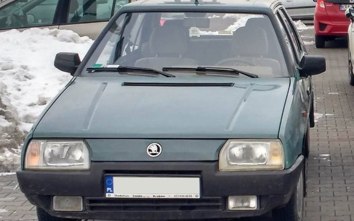 Zbiórka Remont 26-letniej Skody - zdjęcie główne