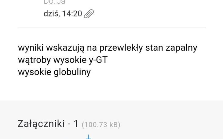 Wyniki badań medycznych dotyczących wątroby.