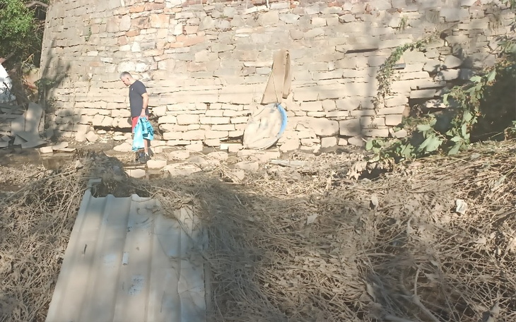 Zbiórka Odbudowa działki i altanki - zdjęcie główne