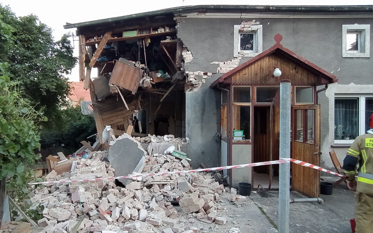 Zbiórka Wybuch zniszczył dom - zdjęcie główne