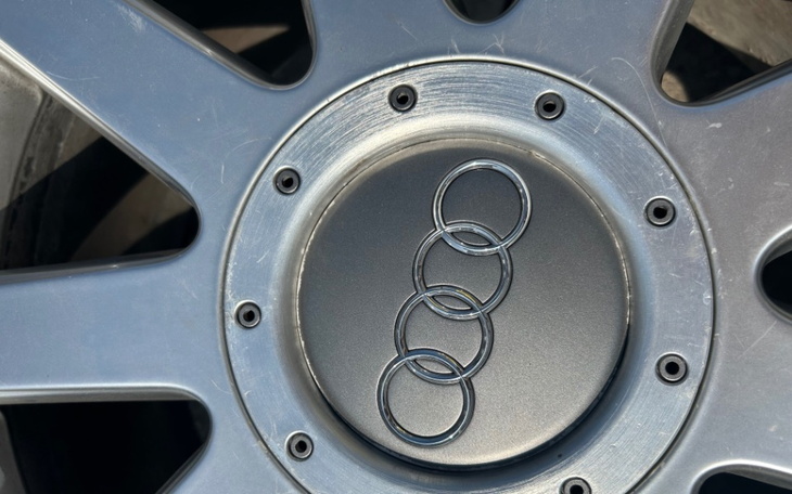 Zbiórka na skrzynie do audi - zdjęcie główne